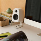 Kanto - Haut-parleurs de bureau alimentés avec USB-C, RCA, Bluetooth 5.3 et sortie casque - Craie, Paquet de 2-Garantie limitée du fabricant de 2 ans