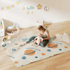 Qaba - Tapis de jeu pour bébé 77 po L x 69 po l - tapis de rampe extra large pliable double face, thème astronaute et planète-Fabriqué en XPE, sûr pour le rampement et le jeu 
