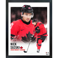 Frameworth - Nick Suzuki collage signature replica Hockey Canada 2026 - impression encadree - 16" x 20"-Produit sous licence officielle Hockey Canada mettant en vedette Nick Suzuki avec signature replica dans un collage multi-photos. Affichage encadre de qualite superieure de 16 par 20 pouces