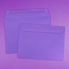 JAM Paper - Enveloppes à livret, 9 po x 12 po, recyclées, violet, paquet de 250, (1531752H)-Les enveloppes sont fabriquées à partir de papier recyclé de haute qualité à 30 % et comportent un rabat droit avec une fermeture gommée