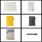 Wamaco - Collection Passionate Planner Pineapple - Agenda jaune, journal gris, autocollants, bloc-notes, bloc-notes hebdomadaire, stylo-Compact - Le journal et l'agenda de ce set sont tous deux à couverture rigide et suffisamment petits pour se glisser dans la plupart des sacs ou des porte-monnaie. Ils sont donc parfaits pour les personnes en déplacement.