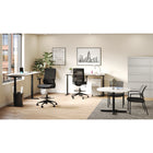 Offices to Go - Tabouret à hauteur réglable à dossier haut Zim - Noir-Accoudoirs en T à hauteur réglable avec manchons en uréthanne doux