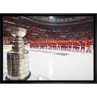 Chicago Blackhawks Stanley Cup In Foreground sur toile - Toile encadree - 31" x 22"-Impression sur toile de qualité supérieure avec bordures enveloppées