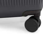 Bugatti - Valise de cabine à coque rigide 18.50po de la collection Cannes - Noir-6