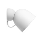 Google Nest Cam Outdoor Filaire (2e gén)  - Paquet de 2-Reconnaît un visage. Et un nom.
Avec un abonnement à Google Home Premium Advanced, la Nest Cam peut mémoriser les visages de vos amis et des membres de votre famille pour que vous sachiez ce qu’il se passe