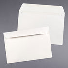 JAM Paper Enveloppes format livret à rabat droit gommé, 7 1/2 x 10 1/2 po, blanches, 200 par paquet-Idéales pour les cartes de vœux, les cartes d’invitation, les faire-part de mariage et autres