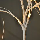 Outsunny - Arbre de bouleau lumineux 5 pi avec 58 LED et 8 modes d’éclairage - blanc-L'indice de protection IP44 lui permet d'être utilisé à l'extérieur 
