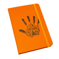 Oscardo - Carnet à couverture rigide avec motif artistique autochtone Gitxsan de Michelle Stoney-Cahier à couverture rigide par Oscardo présentant de véritables œuvres d’art autochtones créées par des artistes des Premières Nations, des Inuits et des Métis partout au Canada, idéal comme cadeau significatif ou article de papeterie essentiel au quotidien