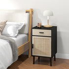 HOMCOM - Tables de nuit hautes avec rangement pour chambre - noir - lot de 2-Une étagère réglable sur 3 niveaux dans l’armoire pour divers rangements