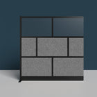 Luxor - Mur modulaire 70 x 70 - Extension de cadre noir segmenté, acrylique givré, PET gris frais-S'intègre au système de cloisons de séparation pour des configurations évolutives