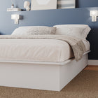 Nexera - Lit plateforme Valere Queen, Blanc-Design Polyvalent et Intemporel : Ce lit plateforme s'adapte facilement à différents styles de chambre, offrant un look moderne et intemporel. Le dessus peint ajoute une touche de sophistication, maintenant une atmosphère propre et accueillante