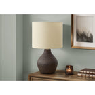 Monarch Specialties - Luminaire - 16 po H Lampe De Table - Résine Brune - Abat-Jour Beige - Contemporain-Pouvant accueillir une ampoule de 60 W (non incluse), elle est dotée d'un interrupteur à bouton rotatif marche/arrêt pratique pour un contrôle sans effort de l'éclairage de votre espace