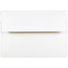 JAM Paper - Enveloppes d'invitation Strathmore A6 - 4,75 po x 6,5 po - Vélin blanc brillant - paquet de 50 (STTW661I)-Vélin blanc brillant