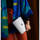 Microsoft - Ordinateur portable Surface 5 de 13,5 po -Intel i5 - Disque dur de 256Go - Memoire vive de 8Go - Windows11 - Platine-elements graphiques : carte graphique Intel Iris Xe admissible