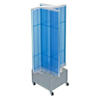 Azar Displays – Présentoir rotatif à panneaux perforés 4 côtés, base à roulettes de 13,5 x 44 po, bleu translucide (700445-BLU)-Comprend quatre panneaux et une bande porte-affiche en acrylique et repose sur une base à roulettes de 16 larg x 12 haut. (po)