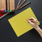 JAM Paper - Papier mat - 8,5" x 11" - 28 lb Chartreuse - 50 feuilles/paquet-Quantité : 50 par paquet | Beaucoup de papier pour un gros projet ou pour durer longtemps.