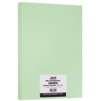 Papier vélin Bristol tabloïd JAM Paper, 11 x 17 pouces, 110 lb, vert, paquet de 50 (16932843)-Couleur : Couverture vert de 67 lb