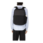 Incase - A.R.C. Sac à dos - Noir-17,5 po H x 11,4 po l x 6,2 po P