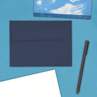 JAM Paper Enveloppes format livret à fermeture gommée, 4 3/4 x 6 1/2 po, bleu marine, 100/pqt-Ouverture : latérale
