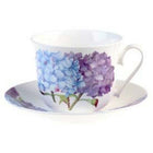 Roy Kirkham – Ensemble de 2 tasses et soucoupes pour déjeuner, modèle Hortensia-Ensemble de deux tasses et soucoupes Chatsworth pour déjeuner en fine porcelaine à la cendre d’os, modèle Hortensia
