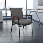 Flash Furniture – Chaise empilable grise à motifs robustes à revêtement et accoudoirs Hercules rembourrée de 3 po-Mousse ignifuge CA117