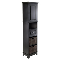 Winsome – Armoire haute Wyatt avec paniers, tiroir et porte-Le panier pliable en feuilles de maïs s'ouvre à 13,78 larg. x 10,43 prof. x 9,45 haut. (po), lla section à tablette pour les paniers mesure 14,17 larg. x 11,49 prof. x 10,94 haut. (po). La tablette qui sépare les paniers est fixe.