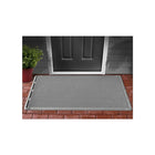 WeatherTech Tapis de porte OutdoorMatMC pour la maison et le bureau, 24 x 39 po, gris-Tapis de porte haute qualité avec cônes pour retirer les débris de vos chaussures