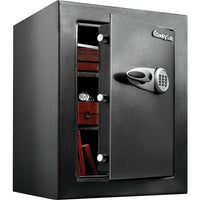 SentrySafe® – Coffre-fort de sécurité numérique, TT Grand, (série T8-331)-Le verrou numérique programmable vous permet de choisir votre combinaison; en plus, le coffre-fort est fourni avec une clé de surpassement qui facilite l'entrée tout en assurant sa sécurité