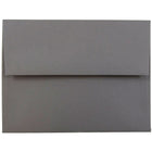 JAM Paper Enveloppes invitation format livret avec fermeture gommée, 4 3/8 x 5 3/4 po, gris, paquet de 100-Gris