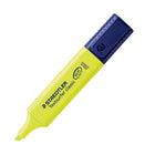 Staedtler - Surligneurs à pointe biseautée Textsurfer - Jaune - paquet de 10-La pointe biseautée large est résistante à l’usure pour une utilisation à long terme, tandis que le corps plat jumbo permet de mettre davantage de texte en évidence.