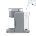 Keurig K-Iced - Cafetière une tasse à la fois pour capsule K-Cup avec un simple bouton bleu pour Infusion sur glace - Gris-Efficacité énergétique : la fonction d’arrêt automatique éteint votre cafetière 5 minutes après la dernière infusion pour aider à économiser l’énergie.