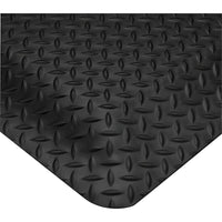 Wearwell – Tapis SMART Diamond-Plate 5/8 po, nº 497, 3 pi x 75 pi, noir-Surface Diamond-Plate avec une base éponge composite avec uréthanne 100 % recyclé