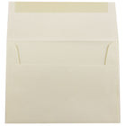 JAM Paper Enveloppes pour livrets Strathmore au fini vélin avec fermeture gommée, 4 3/4 x 6 1/2 po, ivoire, paquet de 1000-Taille : A6 (4 3/4 x 6 1/2 po)
