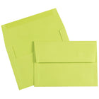 JAM Paper Enveloppes format livret de teinte claire avec fermeture gommée, 5 1/4 x 7 1/4 po, vert lime, 1000/paquet-Matériau : Papier