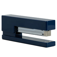JAM PaperMD – Agrafeuse de bureau moderne, bleu marine-Agrafeuse bleu marine