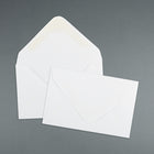 JAM Paper Enveloppes miniatures avec fermeture gommée, format livret, 2 3/4 x 3 3/4 po, blanc, paq./100-Ouverture : latérale