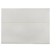JAM Paper Enveloppes livret Stardream fini métallique à fermeture gommée, 5 1/4 x 7 1/4 po, blanc quartz, paquet de 50-Blanc quartz