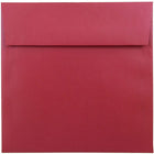 JAM Paper Enveloppes Stardream à fini métallisé, 6,5 x 6,5 po, rouge Jupiter, 250/paquet-Enveloppes Stardream en papier rouge Jupiter à effet métallisé