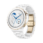 Huawei - La montre Watch GT3 Pro 46 mm, Céramique-La plongée libre jusqu’à 30 mètres de profondeur. La montre Huawei Watch GT 3 Pro a une étanchéité classée IP68 et 5 ATM, et elle a résisté à 200 cycles de pression d'eau. Elle permet donc la plongée libre jusqu’à une profondeur de 30 mètres, ce qui en fait le meilleur compagnon pour toutes vos aventures sous-marines.