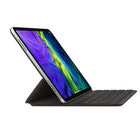 Apple Smart Keyboard Folio pour iPad Pro 11 po (4ᵉ génération) et iPad Air 11 po (M2) - Français (Canada)-Ouvrez et déplacez votre iPad Pro et iPad Air vers l'un des deux angles de vision idéaux pour tout ce que vous faites