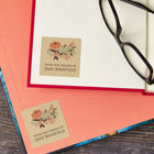 Avery - Étiquettes carrées brun Kraft, imprimées jusqu'au bord, 2 po x 2 po, paq./240 (22486)-Facile à personnaliser et imprimer des étiquettes avec les gabarits gratuits en utilisant le logiciel Avery® Création et Impression en ligne à avery.ca