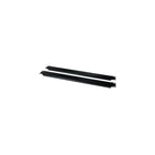 APC Trousse de panneaux AR8108BLK-Conçu pour une utilisation sur des rails verticaux avec ou trous filetés ou carrés