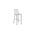 Nicer Furniture - tabouret de bar bleu marine - aluminium brossé - paquet de 2-Siège incurvé, conçu pour s'adapter à de longues heures d'utilisation sans effort physique.