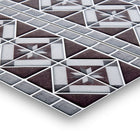 CTG Brands – Carreaux muraux autocollants à bordure motif diamant, 9,8 po x 12,4 po, gris, paq./6-Dimension parfaite : chaque feuillet de dosseret mesure 30,5cm L x 10,2cm H (12"L x 4"H) (couvre environ 0,37 mètre carré/4 pieds carrés par carton)
