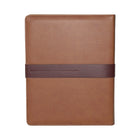 Roots – Porte-document mince de Roots Brandy Combo avec languette magnétique -Bloc-notes de papier ligné avec boucle à stylo