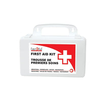 Trousse de premiers soins First Aid Central règlementaire pour l'Ontario - Section 16 - Transport, Ferme et Brousse-Pour les travailleurs de brousse et de ferme, les véhicules utilisés pour transporter les travailleurs et les marchandises en dehors des zones urbaines.