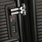 American Tourister - 28,7 po Curio Spinner Grand - Basse Noir-La pochette intérieure à panneau en filet est parfaite pour ranger les articles de toilette ou les accessoires de voyage