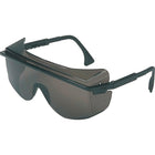 Uvex, Lunettes De Sécurité Uvex Astro Otg 3001, Lentille Grise/Fumée, Revêtement Anti-Égratignures, Csa Z94.3, paquet de 6-Revêtement des lentilles Anti-égratignures