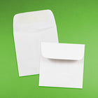 JAM Paper Enveloppes miniatures avec fermeture gommée, format carré, 2 3/8 x 2 3/8 po, blanc, paq./100-Ouverture : Carrée