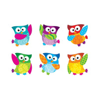 Tendance Hibou-Étoiles ! Pack de variétés Classic Accents, 144 Pack-Ces hiboux heureux regardent, écoutent et pointent du doigt les annonces importantes et les travaux d'étudiants exceptionnels.